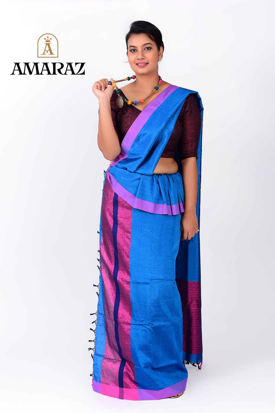 HANDLOOM SILK SAREES BY USING HOOKS AND DESIGN CARDS